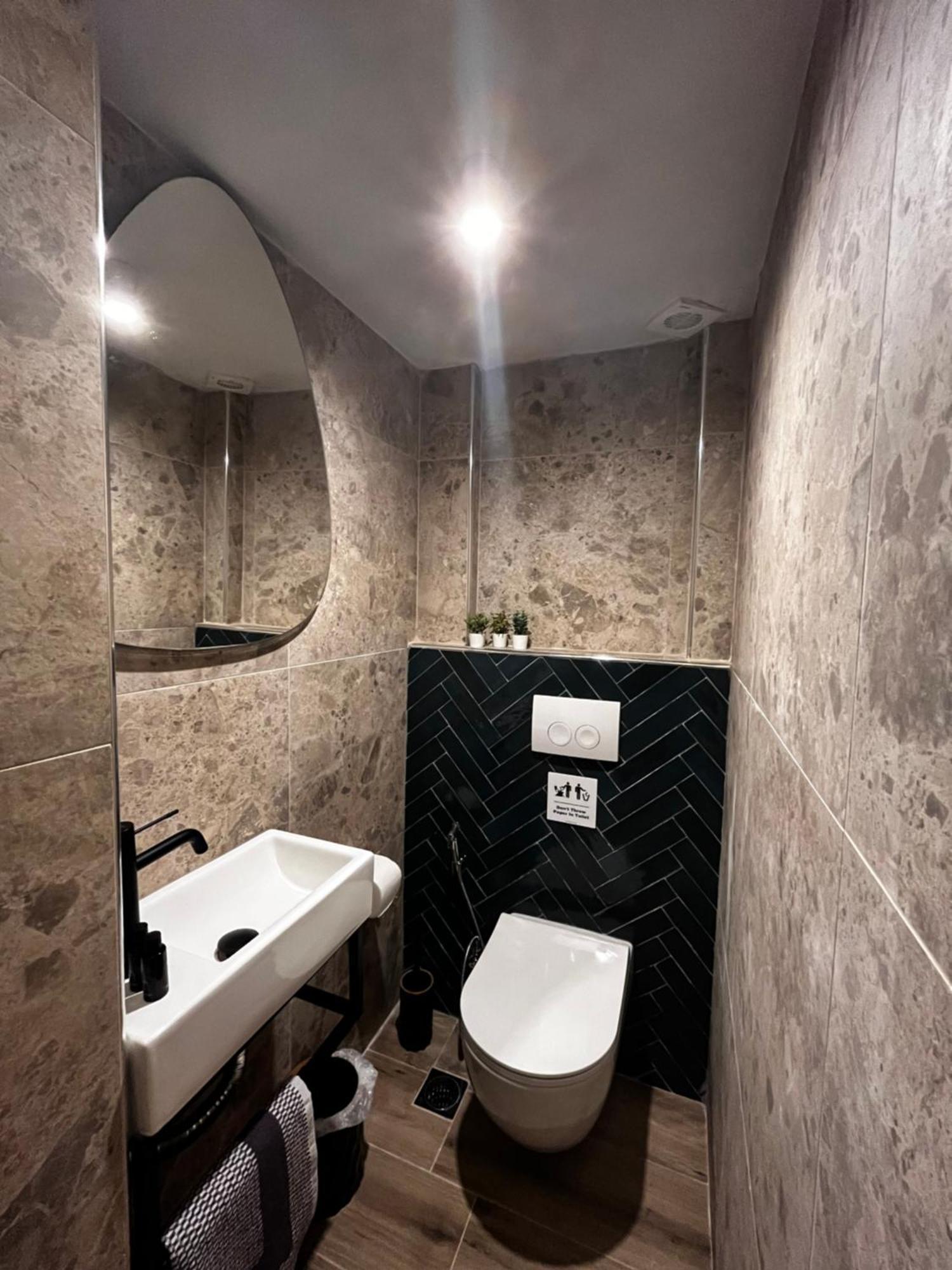 Orfeas Luxury Rooms & Studio Skopelos Town Exterior photo